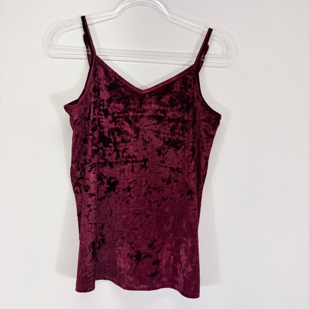 Maurices 24/7 Burgundy Crushed Velvet Cami V-Neck Tank Top Size M Whimsigoth